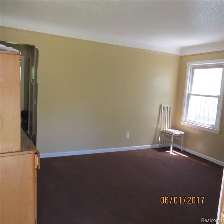 7668 Evergreen Road Detroit, MI 48228 - Photo 18 of 27