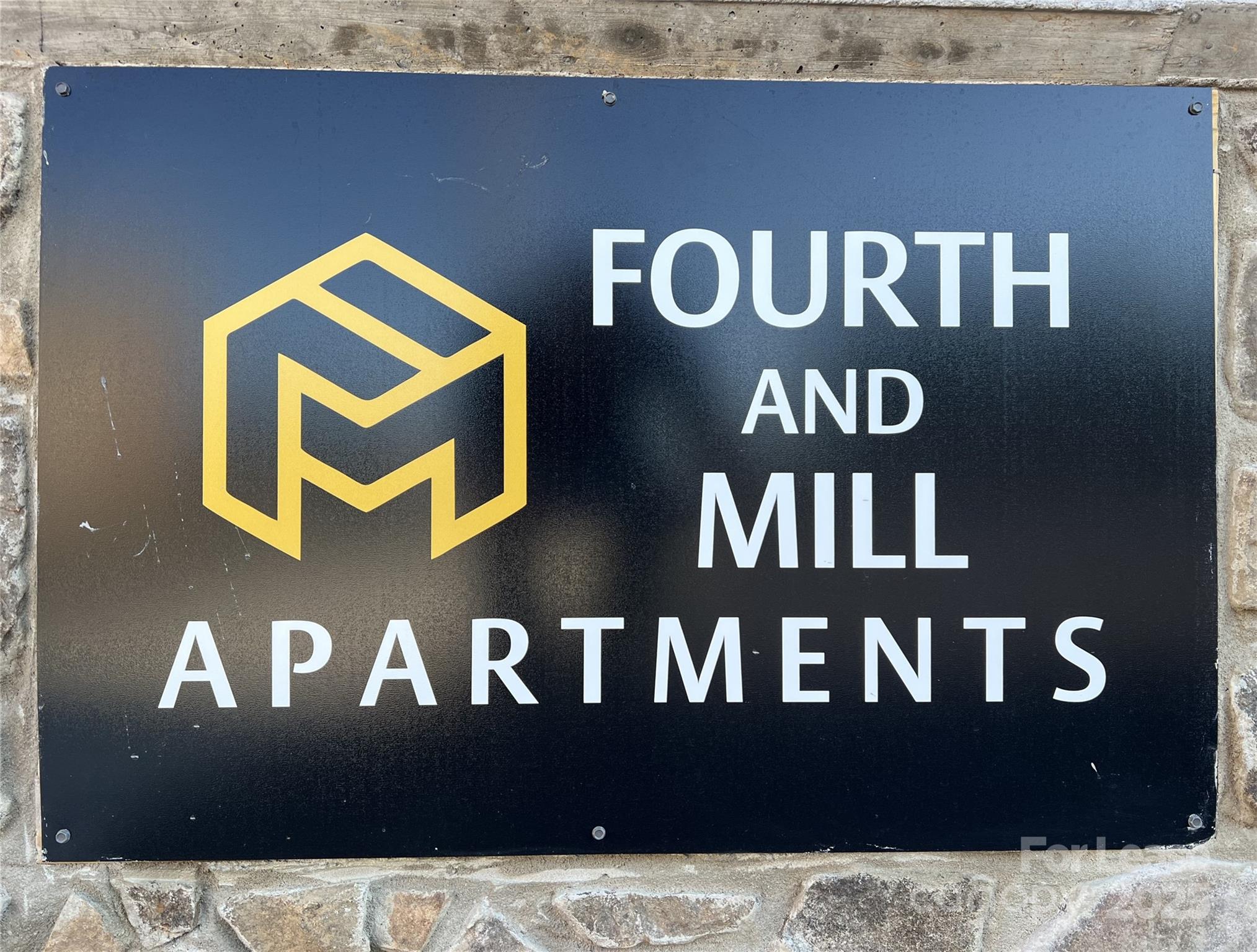 402 North 4th Street Albemarle, NC 28001 - Photo 19 of 19 a view of wooden bench