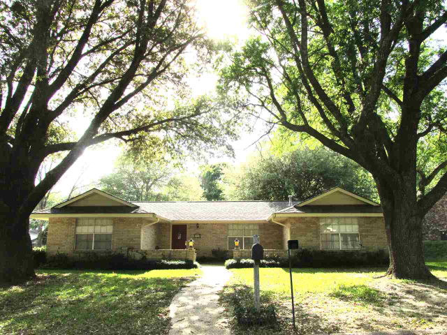 111 Briarwood Road Natchez, MS 39120 - Photo 1 of 1 Main View