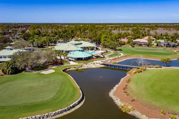 $315,000 | 3972 Bishopwood Court East, Unit 203, Naples, FL 34114