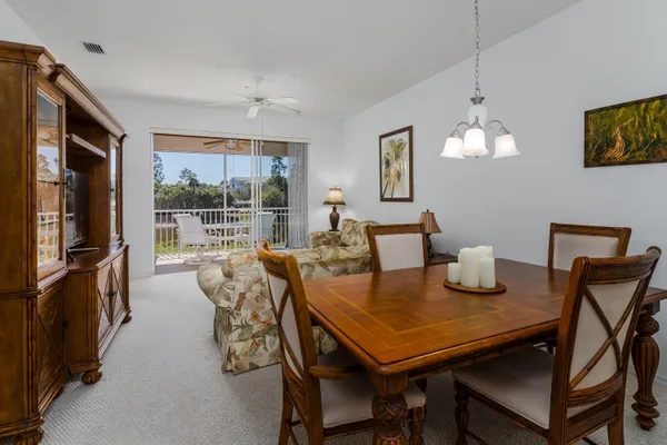$315,000 | 3972 Bishopwood Court East, Unit 203, Naples, FL 34114