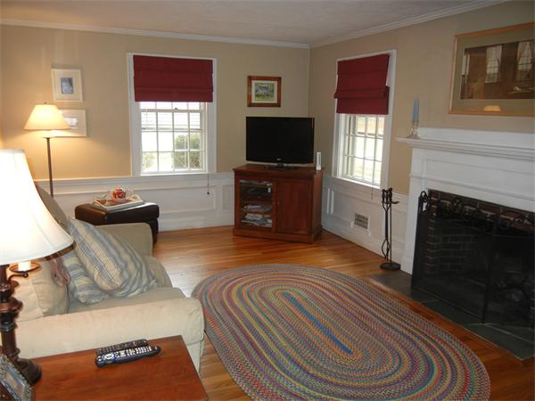 2 Oxbow Road Lynnfield, MA 01940 - Photo 10 of 25 Gallery Image 10