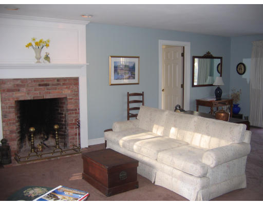 2 Shaker House R Sandwich, MA 02563 - Photo 8 of 20 Gallery Image 8