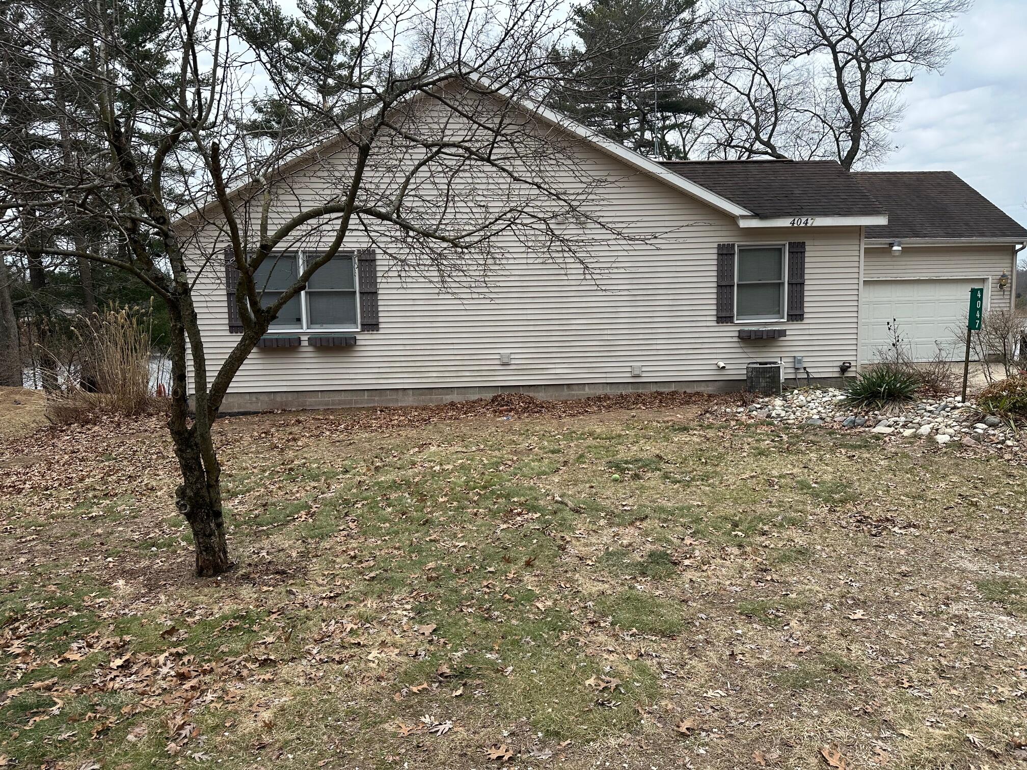 4047 Nash Road Twin Lake, MI 49457 - Photo 2 of 39 IMG_8916