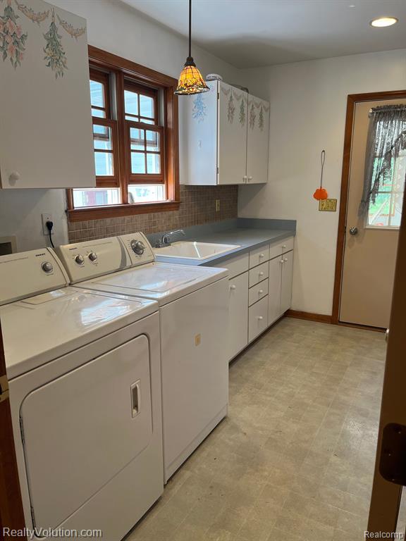 2325 Long Lake Road Lapeer, MI 48446 - Photo 6 of 35