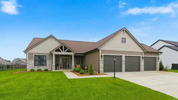 $439,800 | 12297 Palmira Boulevard, Fort Wayne, IN 46818
