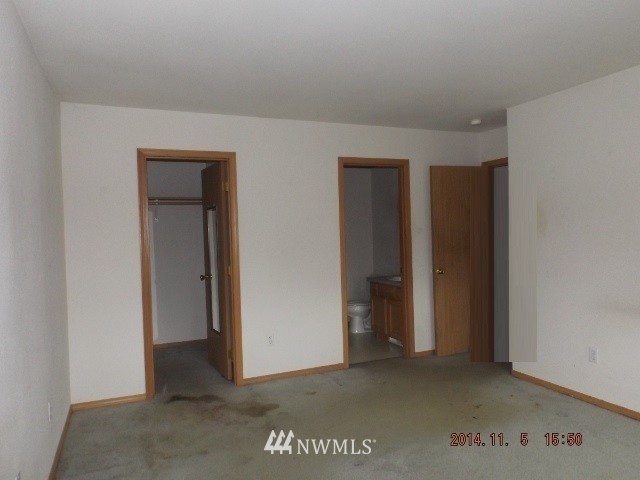 9421 180th Way Southwest Rochester, WA 98579 - Photo 4 of 8