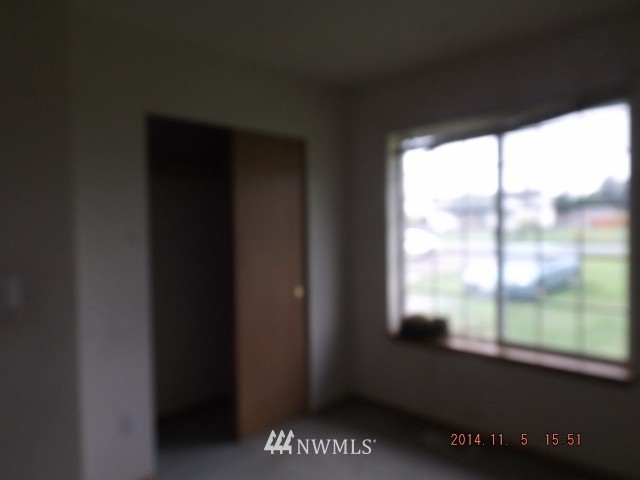 9421 180th Way Southwest Rochester, WA 98579 - Photo 7 of 8