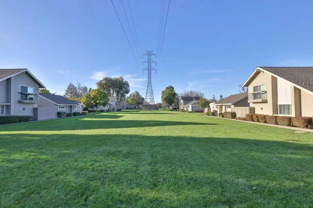 $1,249,200 | 102 Escobar Avenue, Los Gatos, CA 95032