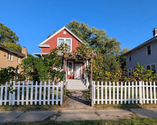 $254,900 | 23 North Jackson Street, Waukegan, IL 60085