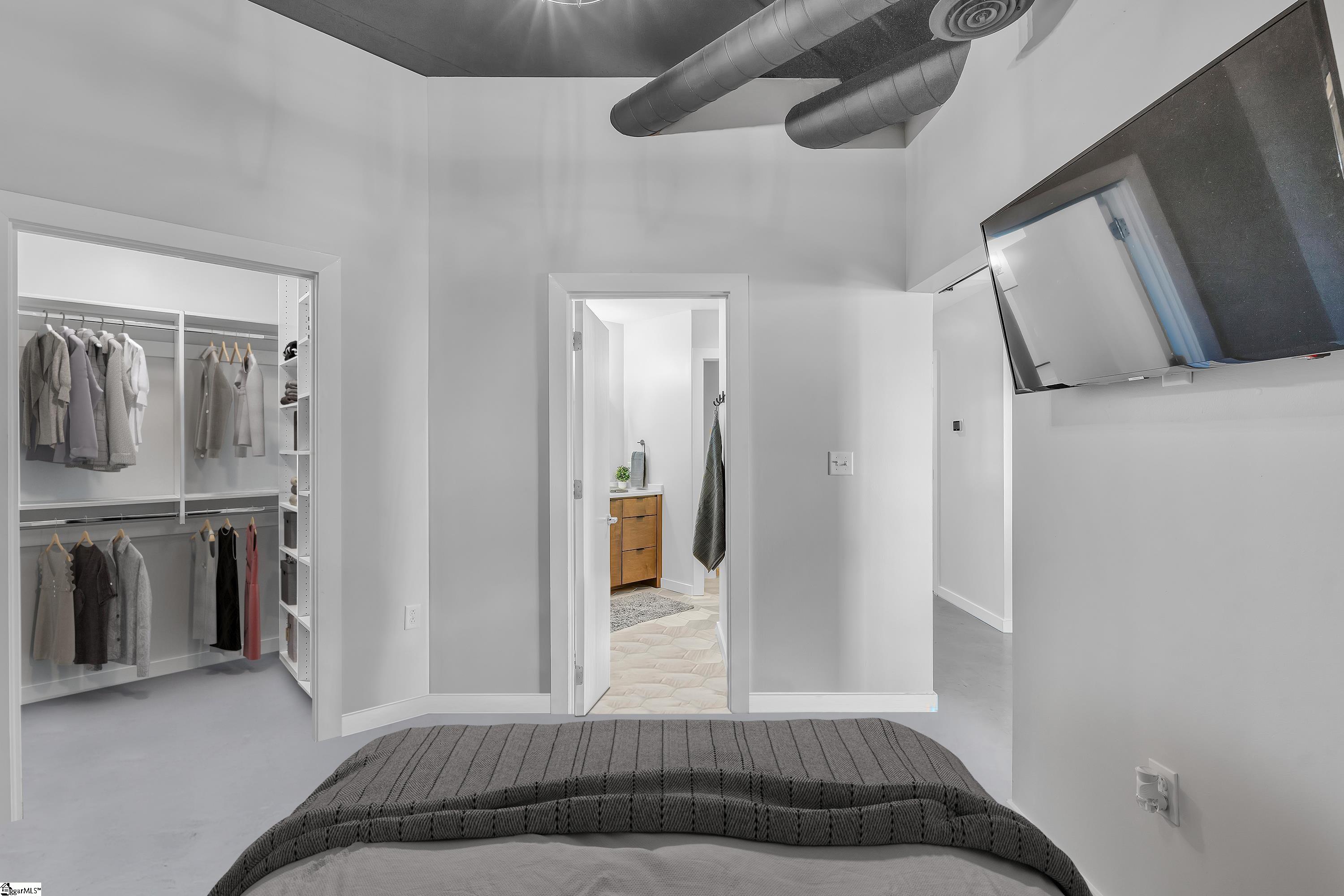 927 South Main Street, Unit 309 Greenville, SC 29601 - Photo 14 of 23