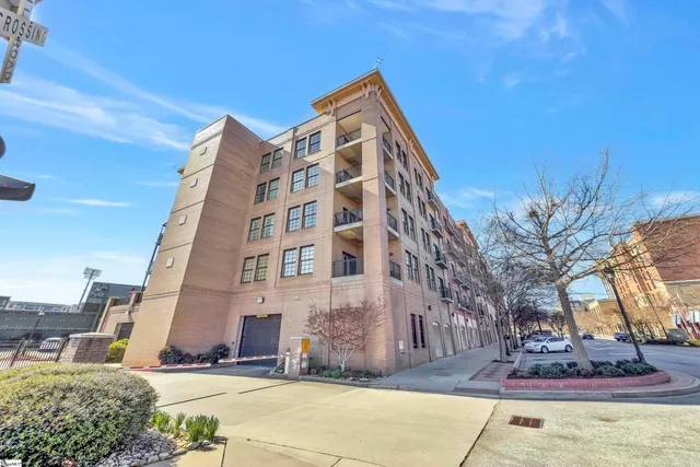 $489,000 | 927 South Main Street, Unit 309, Greenville, SC 29601