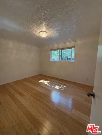 $3,750 | 748 East Kensington Road, Los Angeles, CA 90026