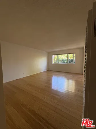 $3,750 | 748 East Kensington Road, Los Angeles, CA 90026