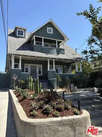 $3,750 | 748 East Kensington Road, Los Angeles, CA 90026