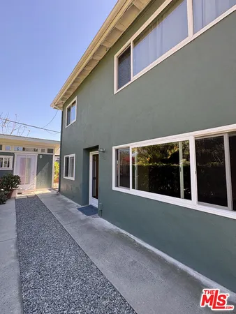 $3,750 | 748 East Kensington Road, Los Angeles, CA 90026
