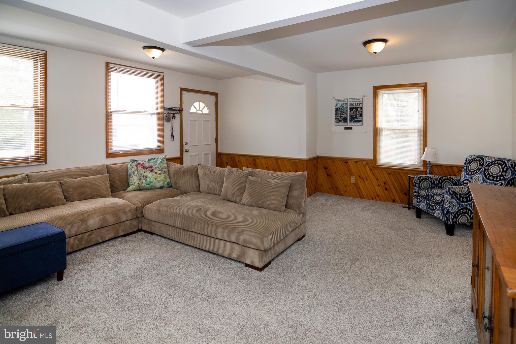 211 Chestnut Street Glendora, NJ 08029 - Photo 4 of 34 a living room with furniture and windows