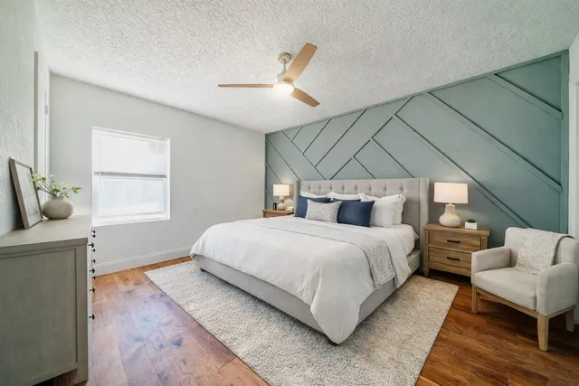 $353,000 | 4913 West 43rd Street, Houston, TX 77092