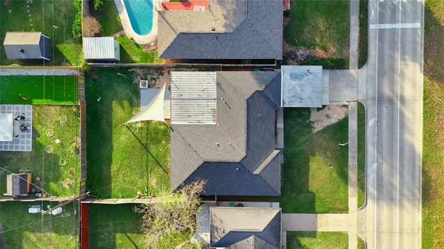 $353,000 | 4913 West 43rd Street, Houston, TX 77092