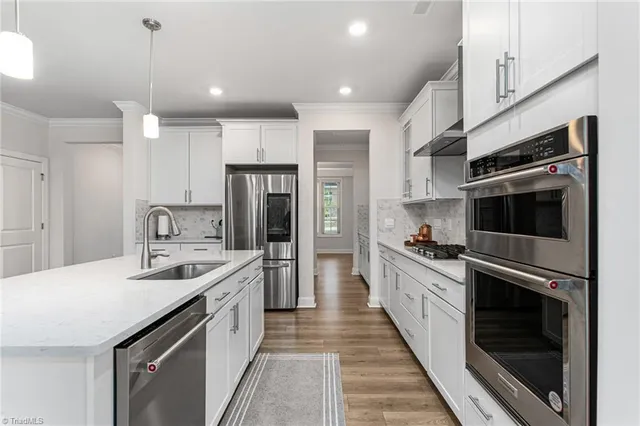 $634,500 | 8867 Bakersfield Drive, Kernersville, NC 27284