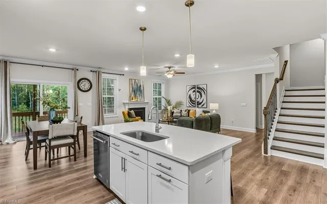 $634,500 | 8867 Bakersfield Drive, Kernersville, NC 27284