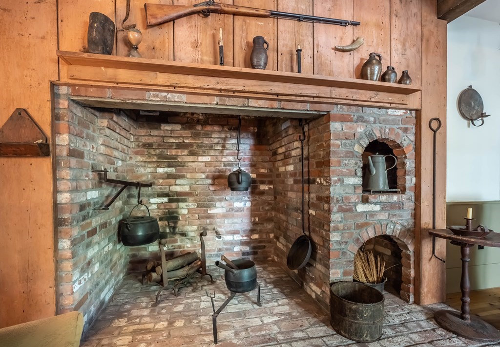 400 Main Street Boxford, MA 01921 - Photo 8 of 34 a close view of a fireplace in the room