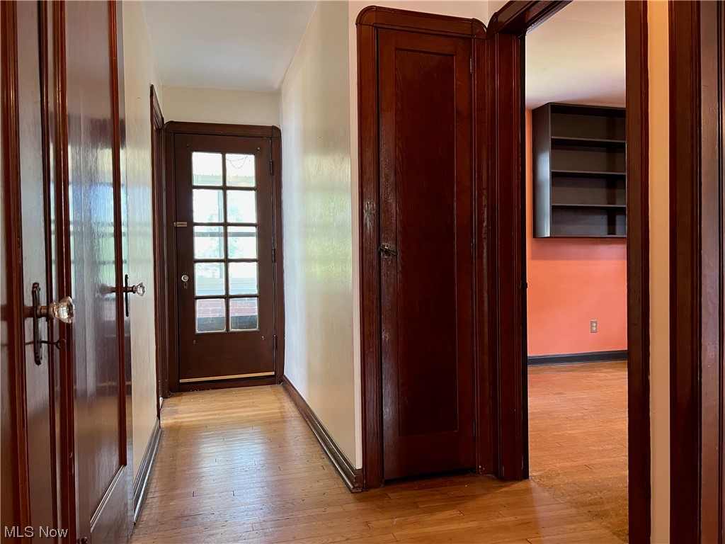 1242 Castleton Road Cleveland Heights, OH 44121 - Photo 19 of 32 2nd floor hall to porch, bedroom 3, full bath