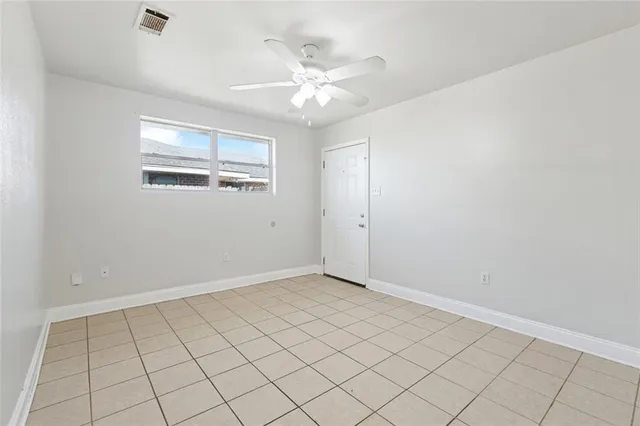 $229,900 | 3208-10 Pakenham Drive, Chalmette, LA 70043