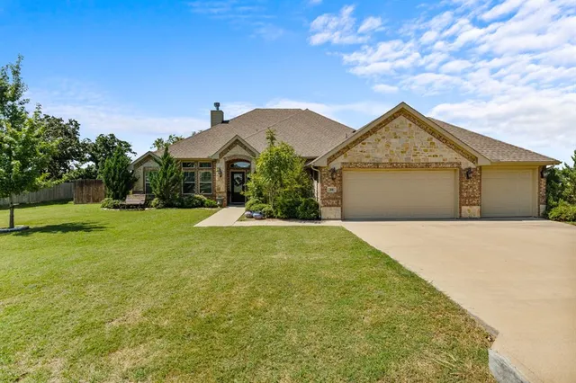 $524,975 | 160 Blue Ribbon Lane, Stephenville, TX 76401