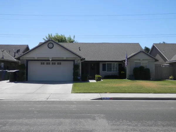 $365,000 | 3134 Tarragon Avenue, Hanford, CA 93230