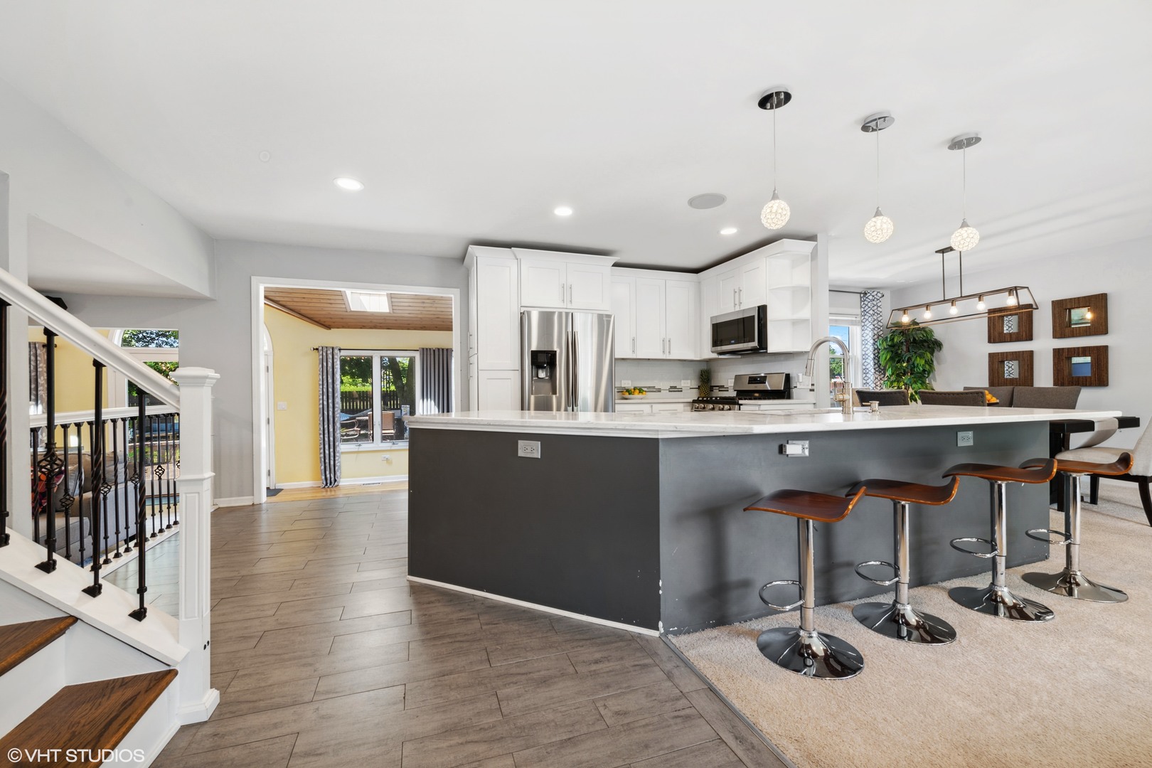 132 Farm Gate Lane Bolingbrook, IL 60440 - Photo 2 of 42 Gallery Image 2
