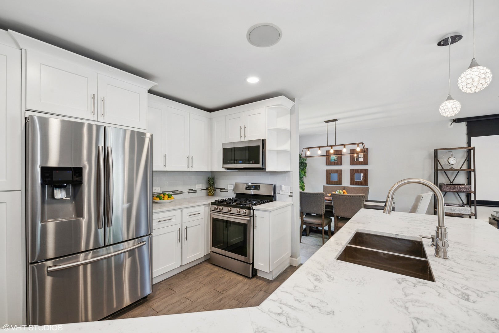 132 Farm Gate Lane Bolingbrook, IL 60440 - Photo 4 of 42 Gallery Image 4