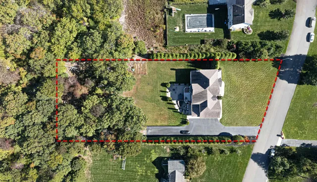 an aerial view of a house having outdoor space