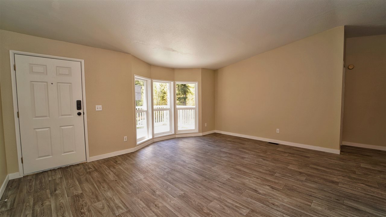916 Lee Hedrick Road Colville, WA 99114 - Photo 3 of 20