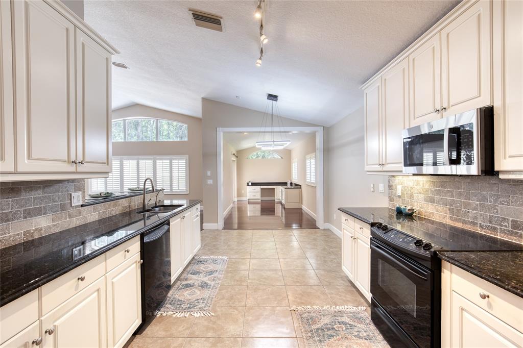 1223 Crown Pointe Lane Ormond Beach, FL 32174 - Photo 31 of 52