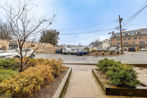 $2,500 | 16 North Avenue, Garwood, NJ 07027