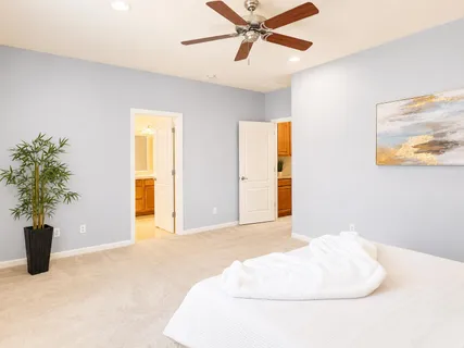 $649,900 | 5300 Kungsting Way, Elk Grove, CA 95757