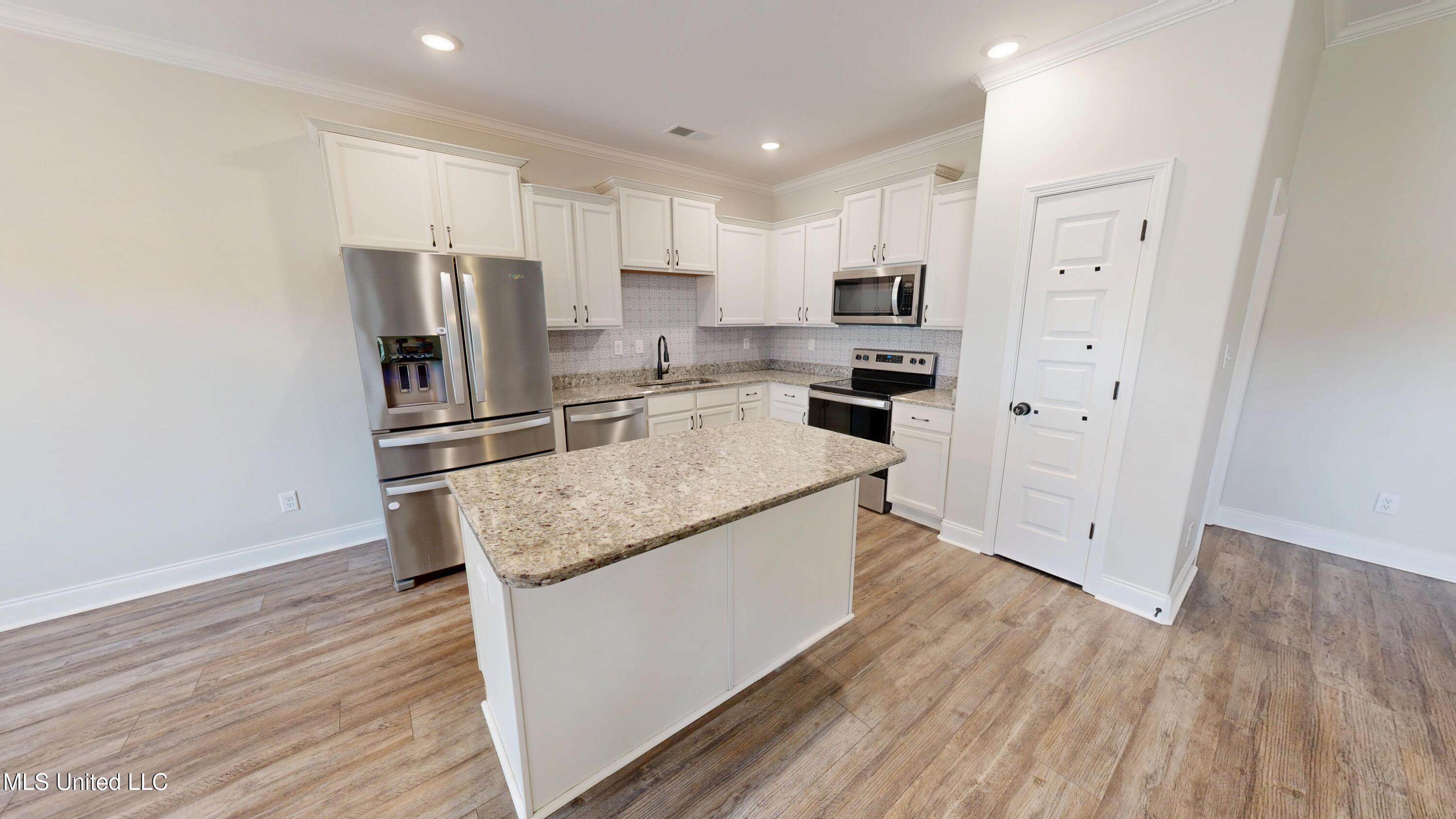 5217 Nail Road Olive Branch, MS 38654 - Photo 17 of 37 Kitchen