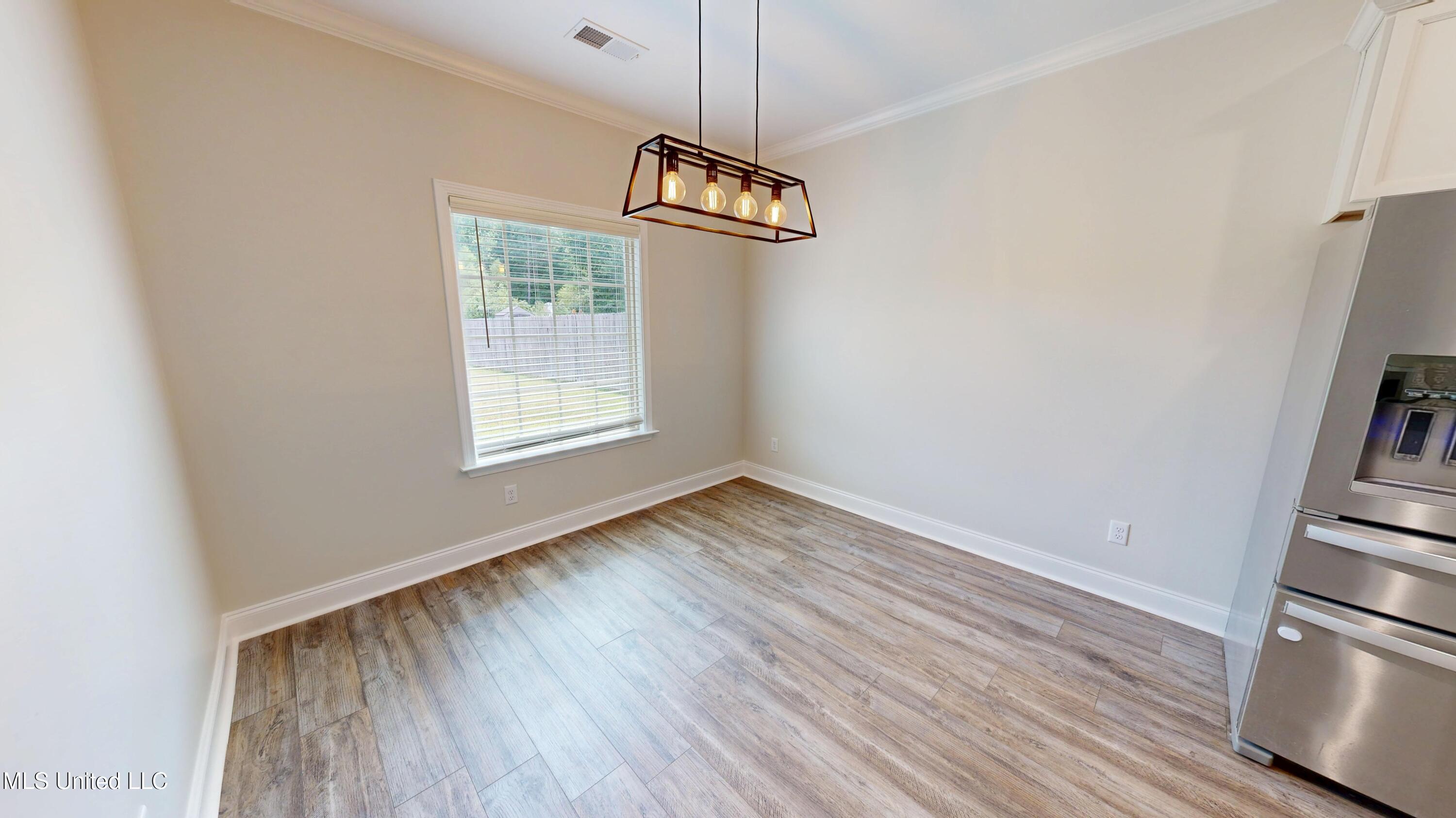 5217 Nail Road Olive Branch, MS 38654 - Photo 20 of 37 Breakfast Area