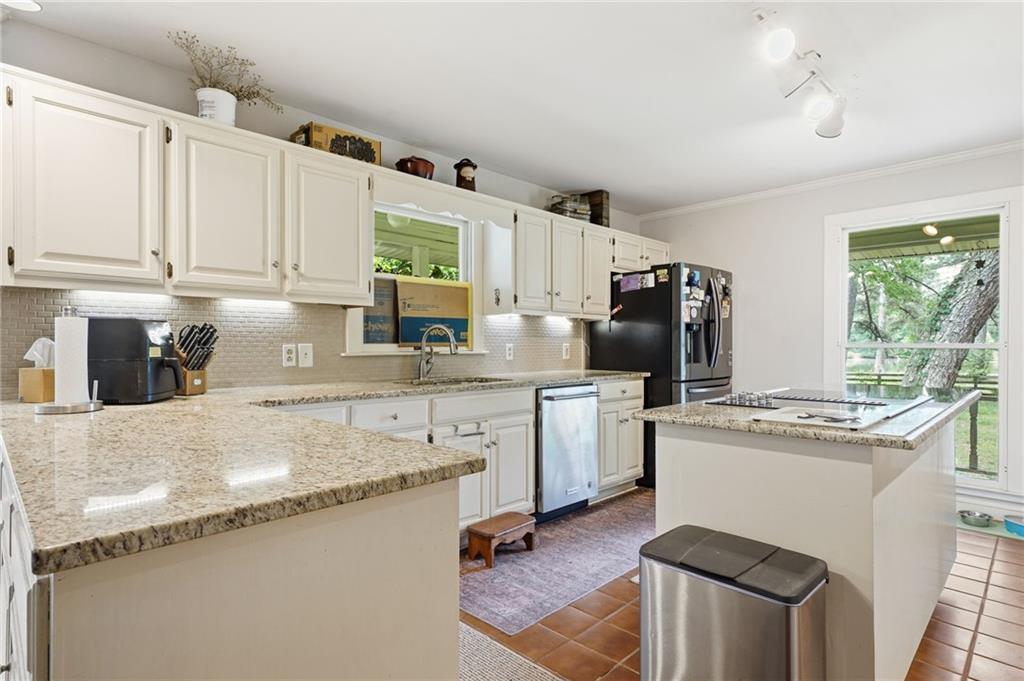 100 Wilson Road Covington, GA 30016 - Photo 16 of 53