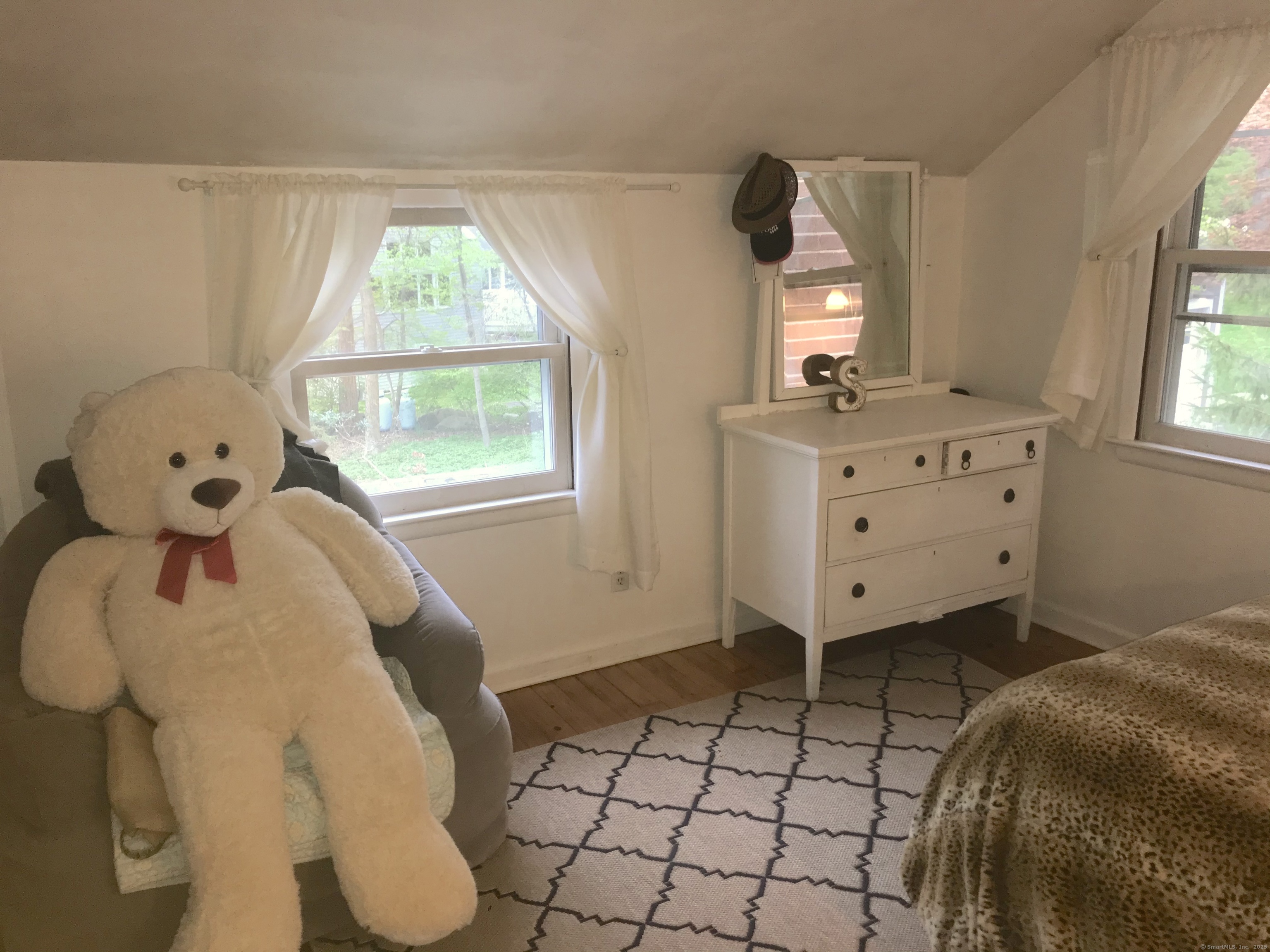 5 Little Brook Road Norwalk, CT 06853 - Photo 24 of 38