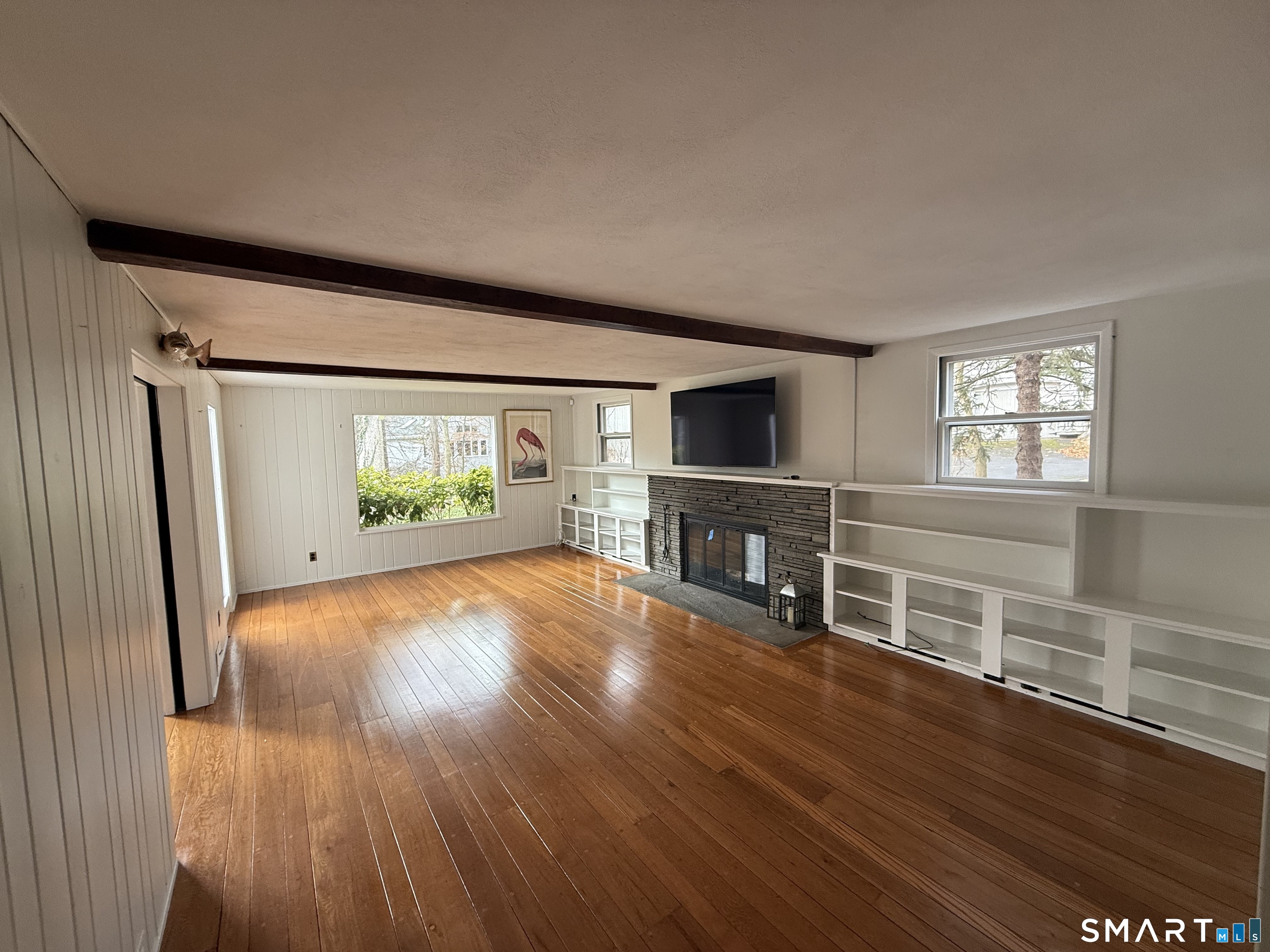 5 Little Brook Road Norwalk, CT 06853 - Photo 5 of 38 Large & Light and lovely with fireplace & Picture window