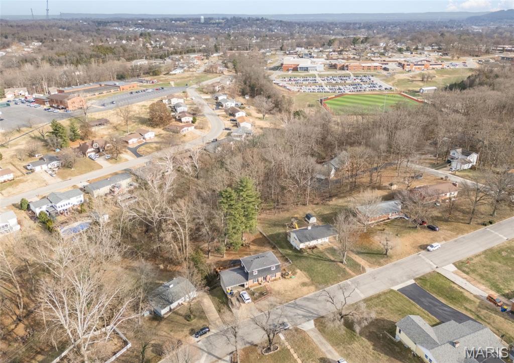 610 Edgewood Lane Festus, MO 63028 - Photo 18 of 43