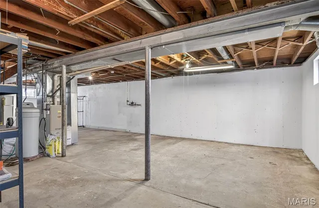 $230,000 | 610 Edgewood Lane, Festus, MO 63028