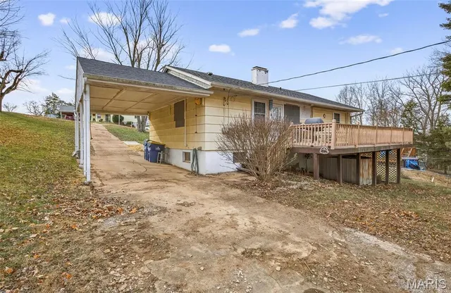 $230,000 | 610 Edgewood Lane, Festus, MO 63028