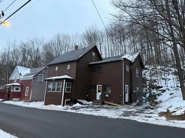 $115,900 | 761 Western Avenue, Berlin, NH 03570