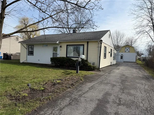$159,900 | 76 Mill Street, Waterloo, NY 13165