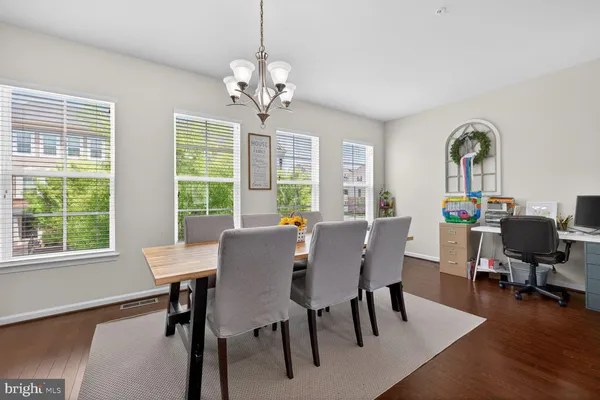 $2,800 | 6157 Posey Street, Frederick, MD 21703