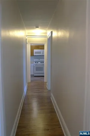 $2,500 | 218 Broad Avenue, Unit BB, Leonia, NJ 07605