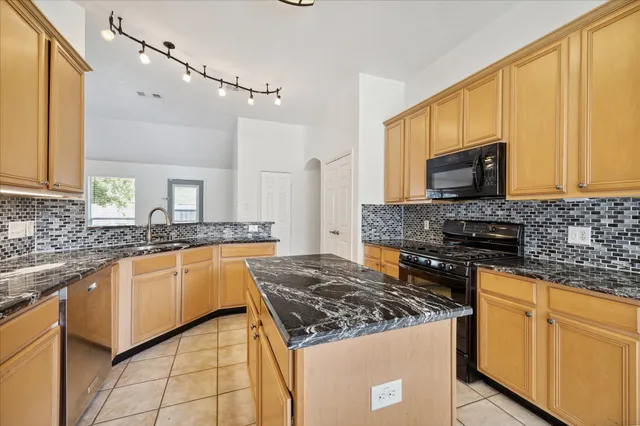 $2,200 | 25826 Elmley Place, Spring, TX 77389